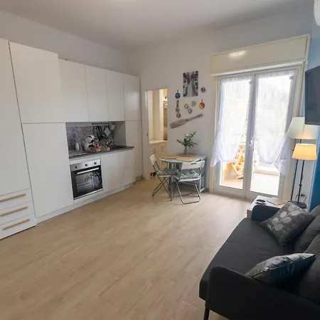 Acitrezza Casuzza * Aci Castello