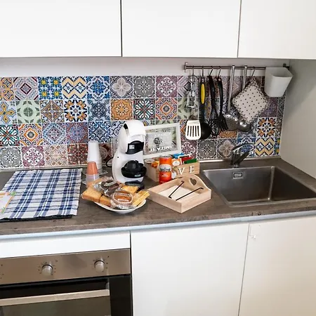 Apartment Acitrezza Casuzza