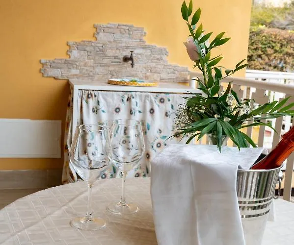 Acitrezza Casuzza Appartement